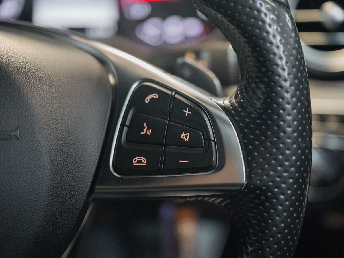 Mercedes-Benz C-Class 2015 - фото автомобиля