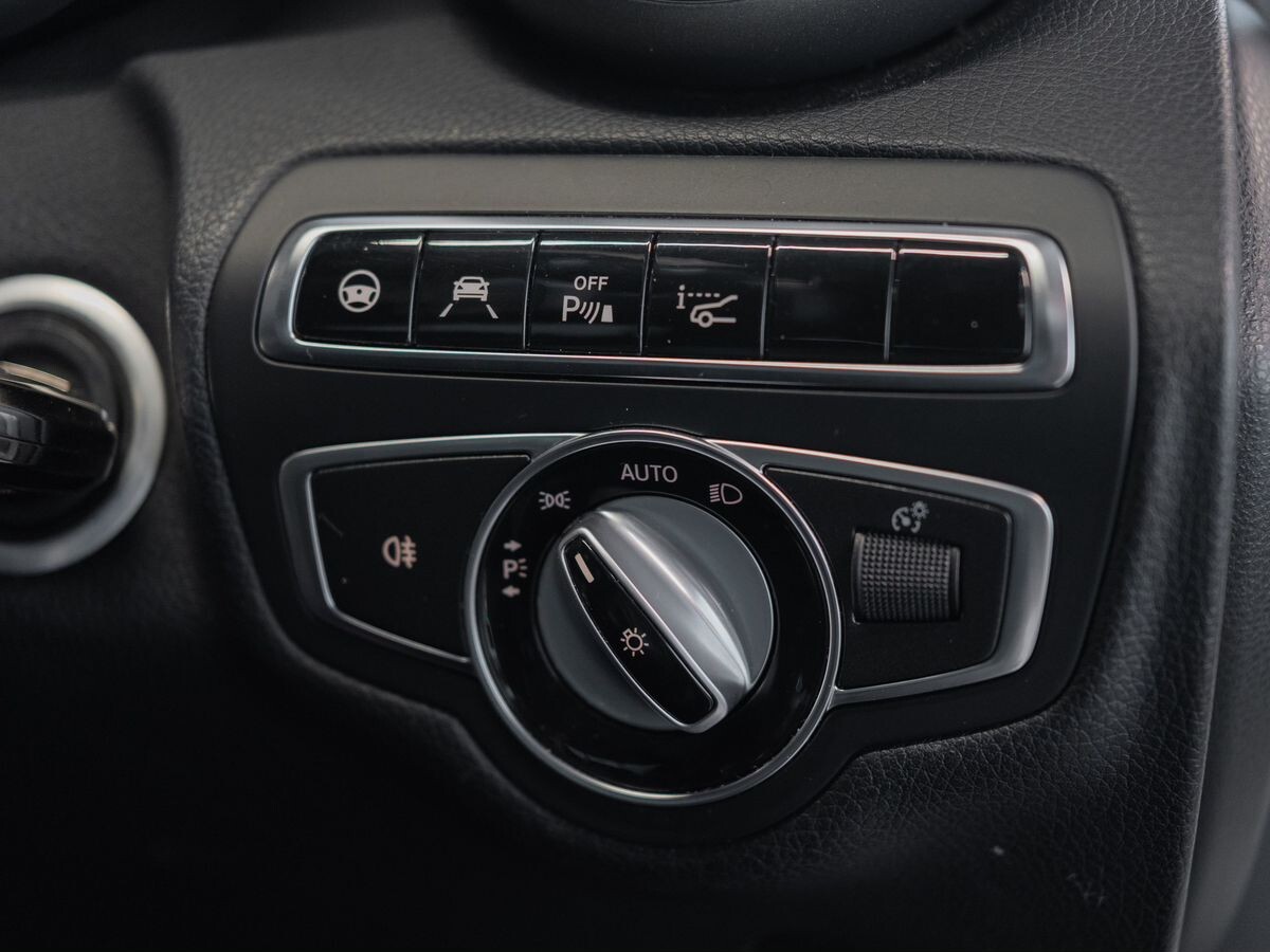Mercedes-Benz C-Class 2015 - фото автомобиля