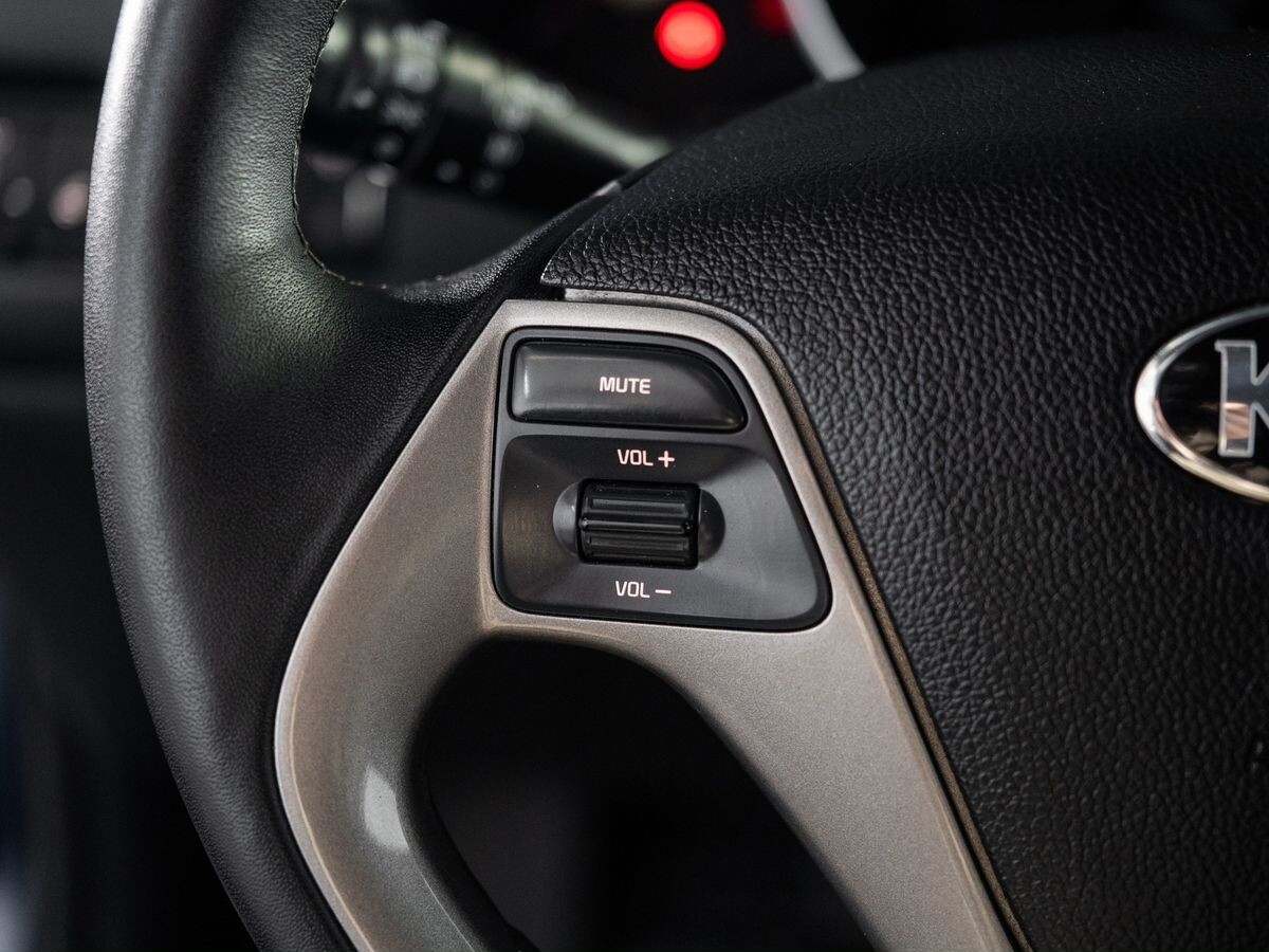 Kia Rio 2016 - фото автомобиля