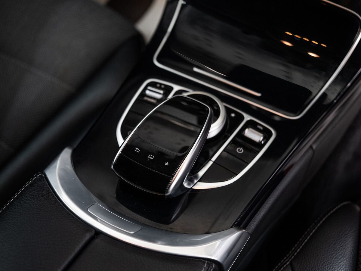 Mercedes-Benz C-Class 2015 - фото автомобиля