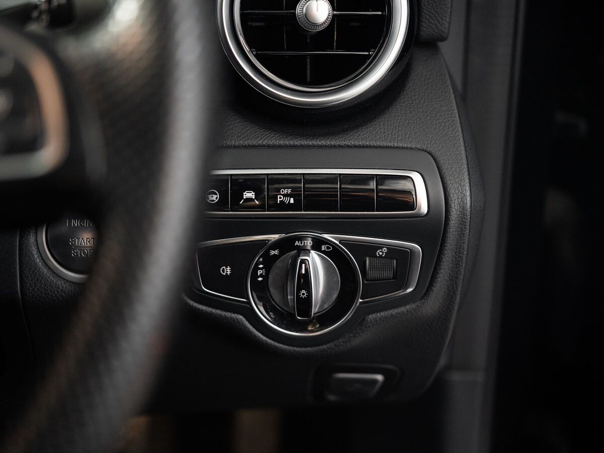 Mercedes-Benz C-Class 2015 - фото автомобиля