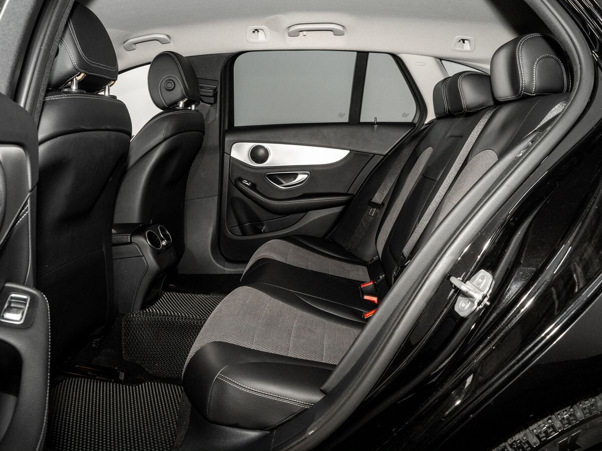 Mercedes-Benz C-Class 2015 - фото автомобиля