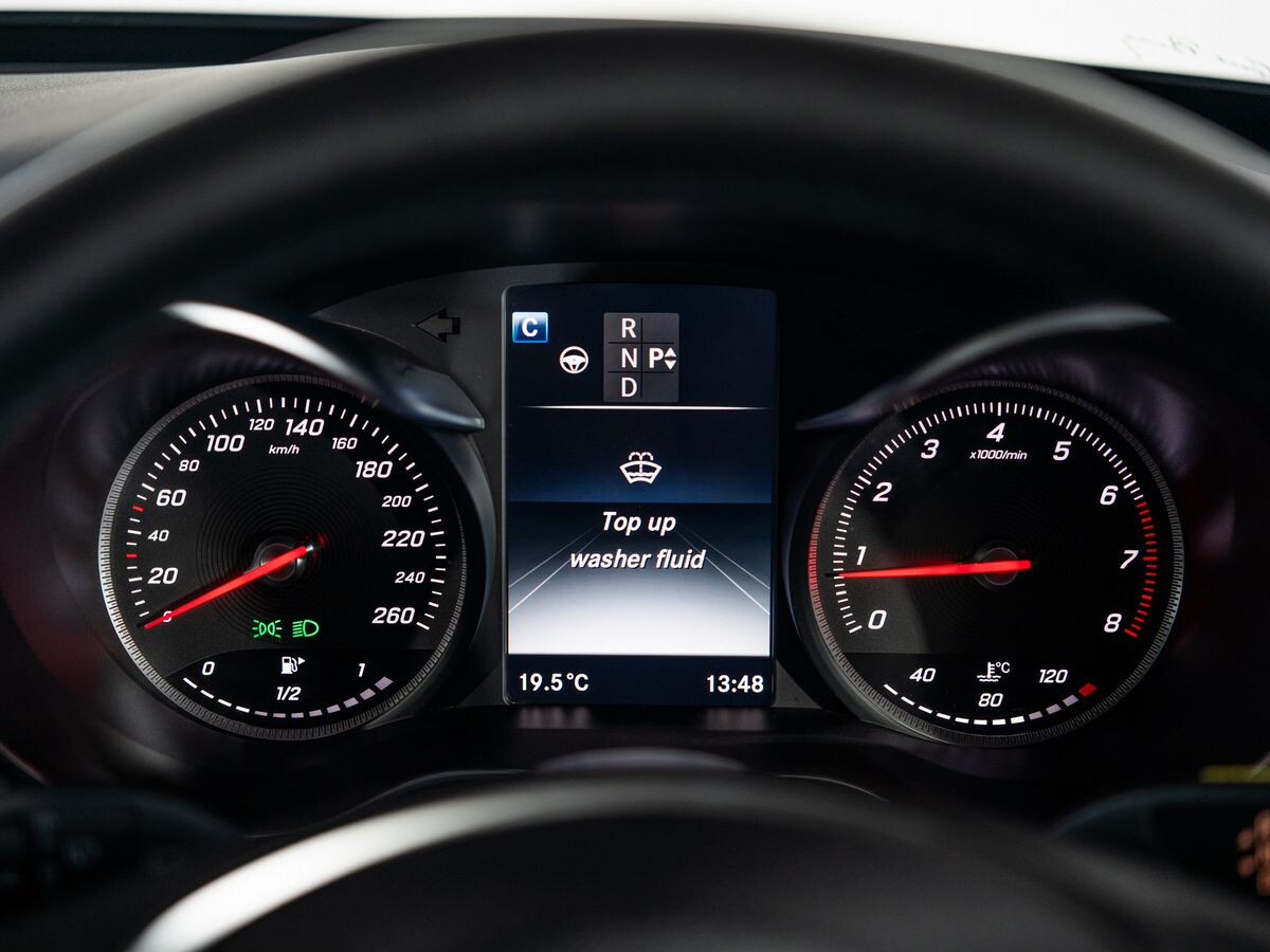 Mercedes-Benz C-Class 2015 - фото автомобиля