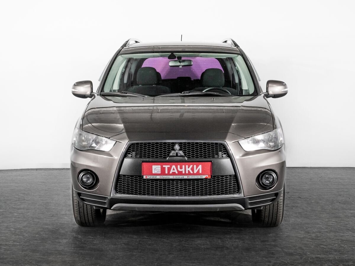 Mitsubishi Outlander 2011 - фото автомобиля
