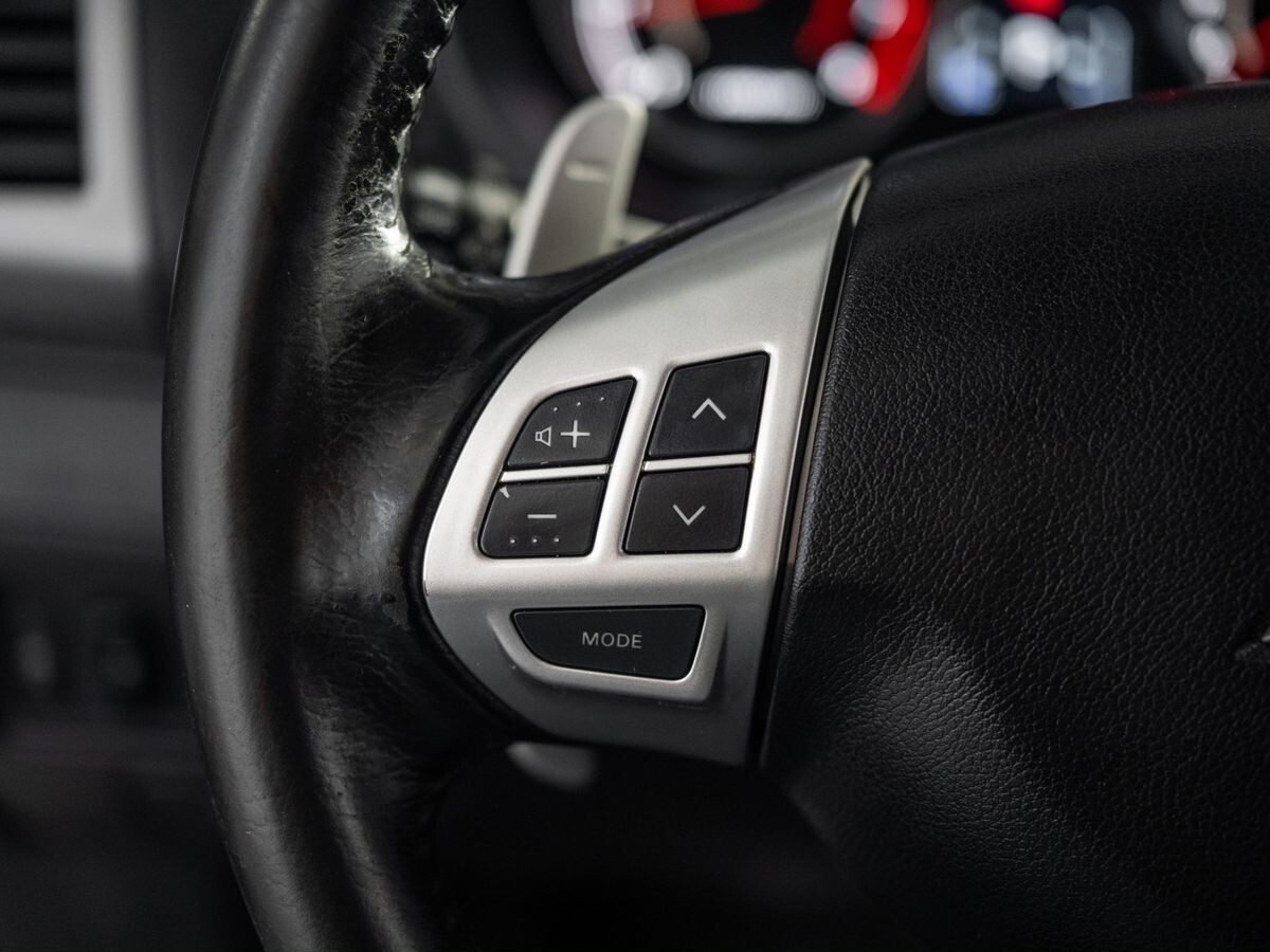 Mitsubishi Outlander 2011 - фото автомобиля