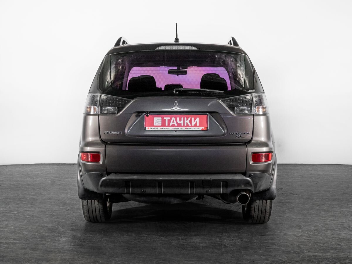 Mitsubishi Outlander 2011 - фото автомобиля