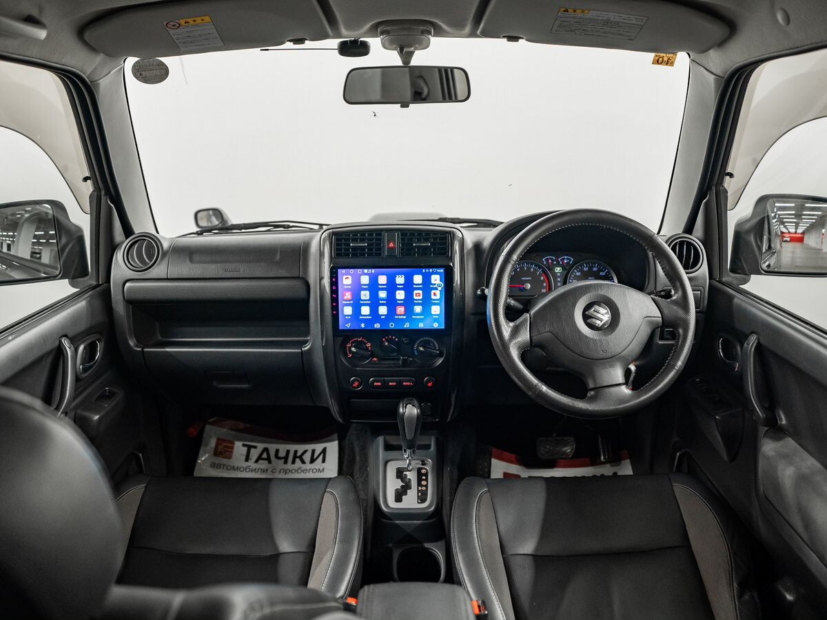 Suzuki Jimny 2010 - фото автомобиля