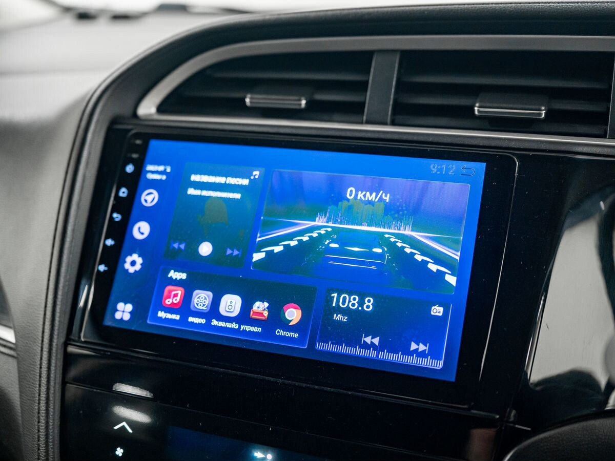 Honda Shuttle 2019 - фото автомобиля