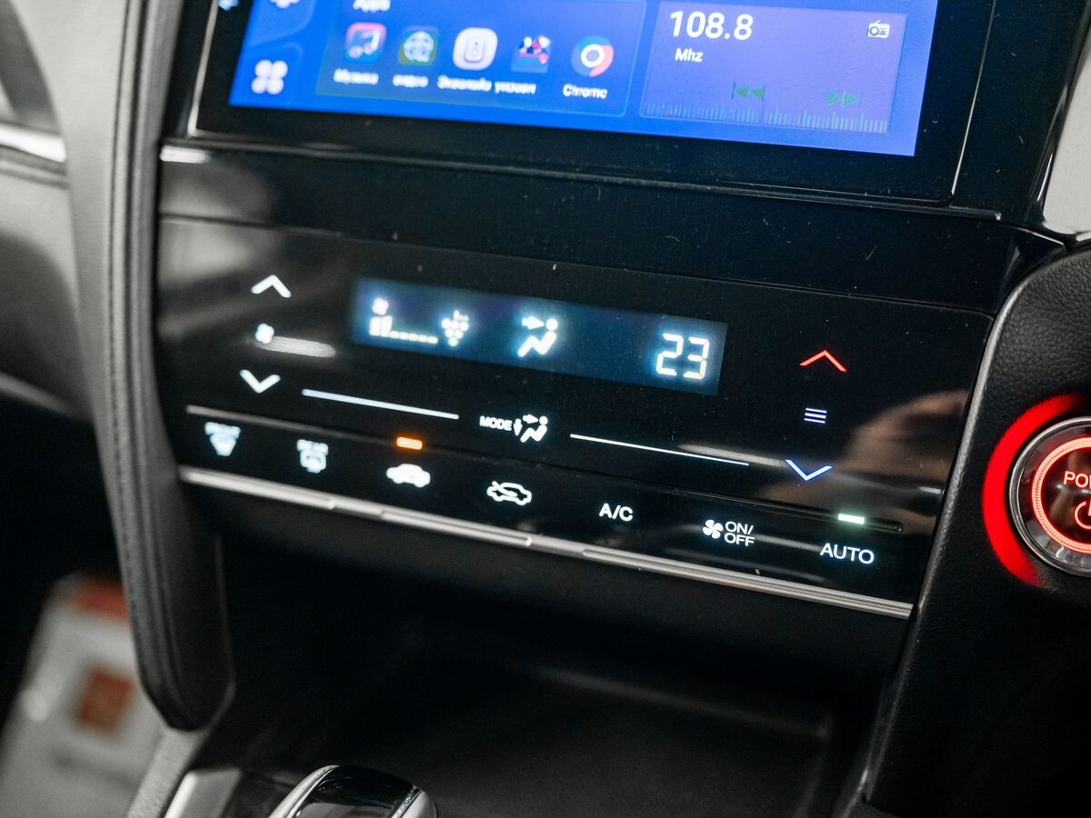 Honda Shuttle 2019 - фото автомобиля