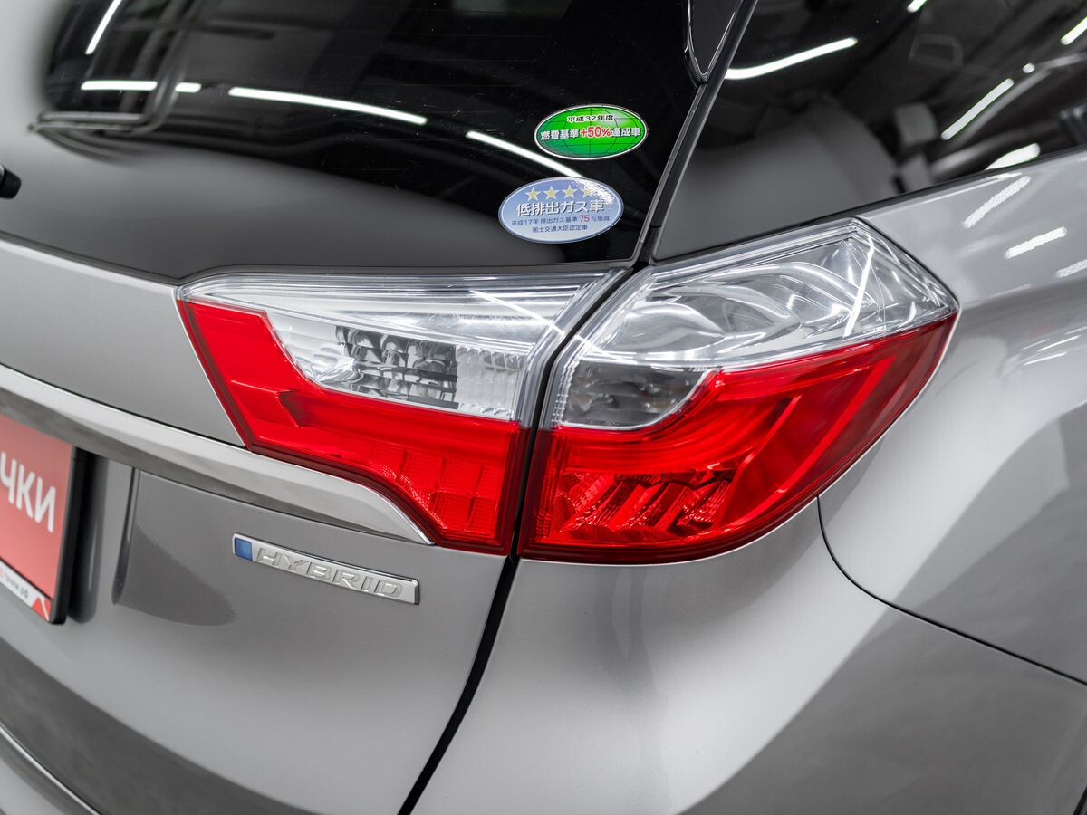 Honda Shuttle 2019 - фото автомобиля