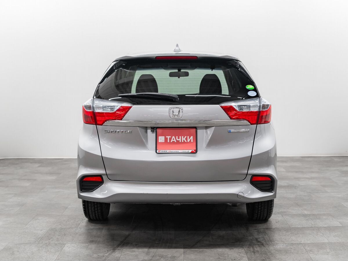 Honda Shuttle 2019 - фото автомобиля