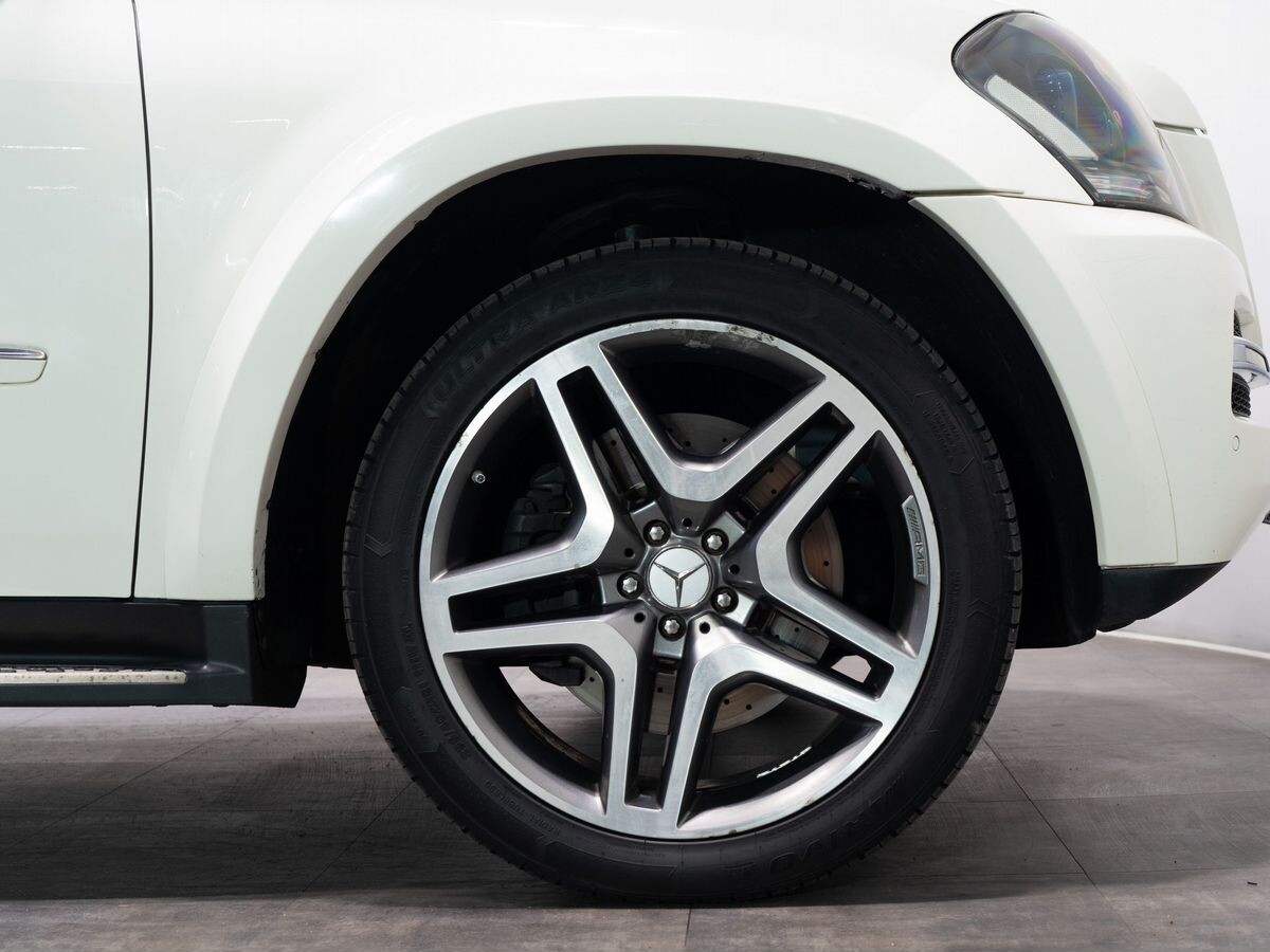 Mercedes-Benz GL-Class 2011 - фото автомобиля