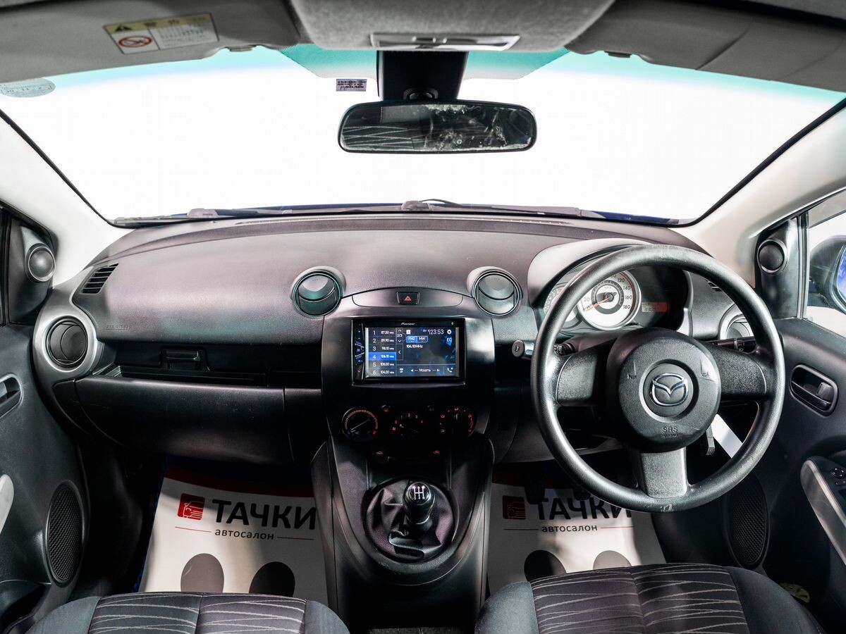 Mazda Demio 2008 - фото автомобиля