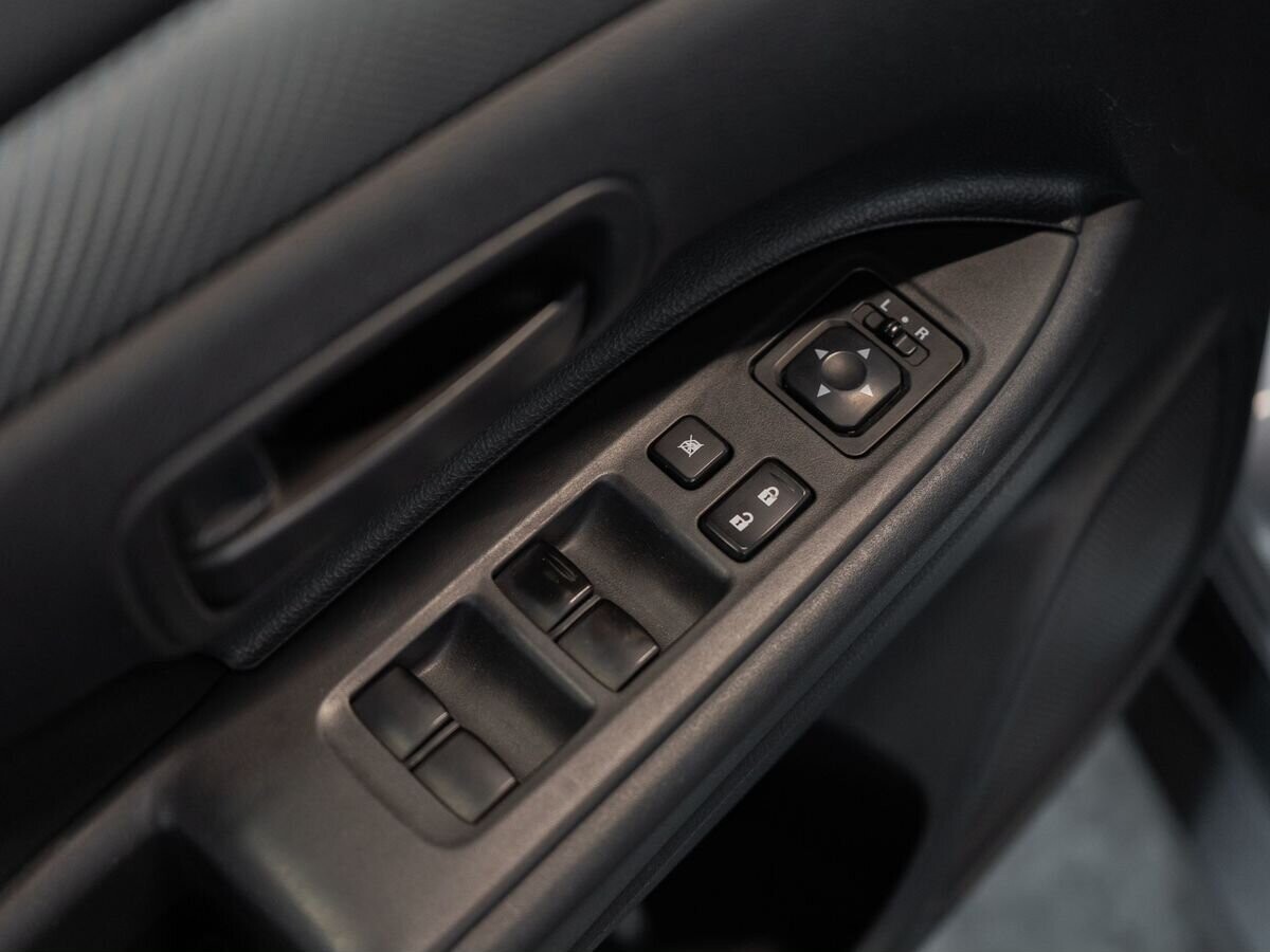 Mitsubishi Outlander 2013 - фото автомобиля