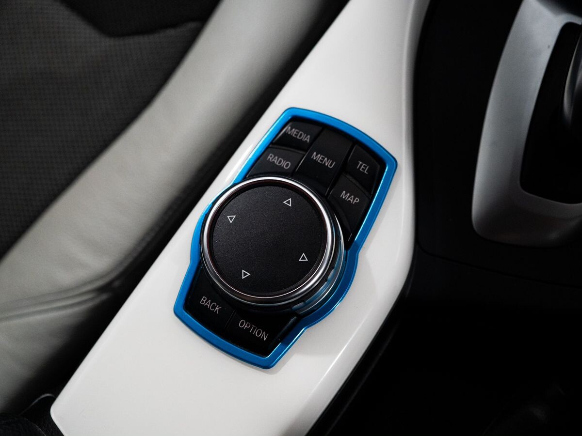BMW 1-Series 2015 - фото автомобиля