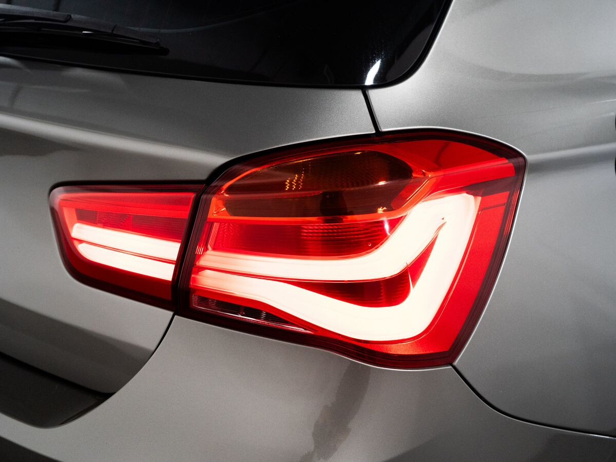 BMW 1-Series 2015 - фото автомобиля