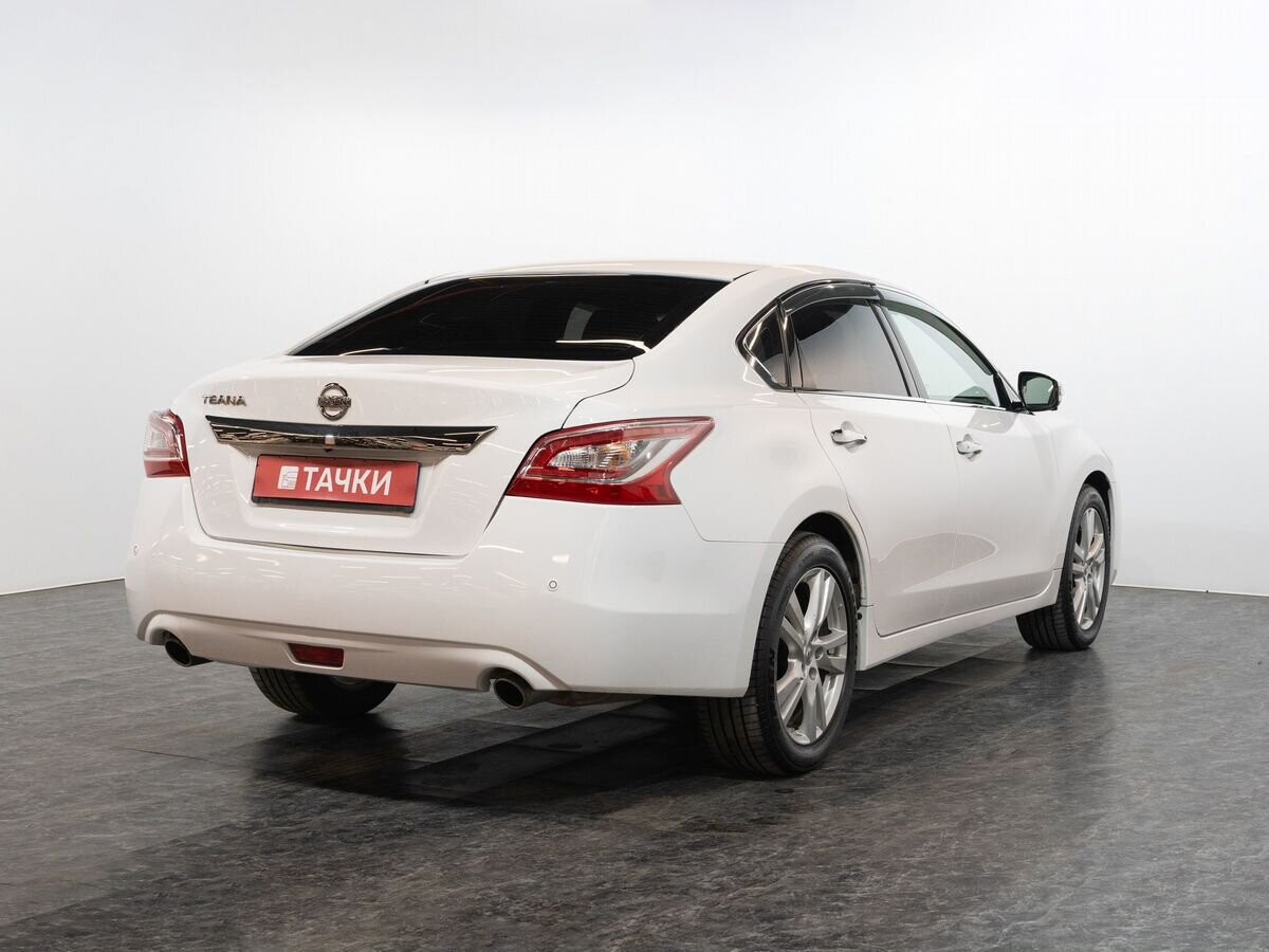 Nissan Teana 2015 - фото автомобиля