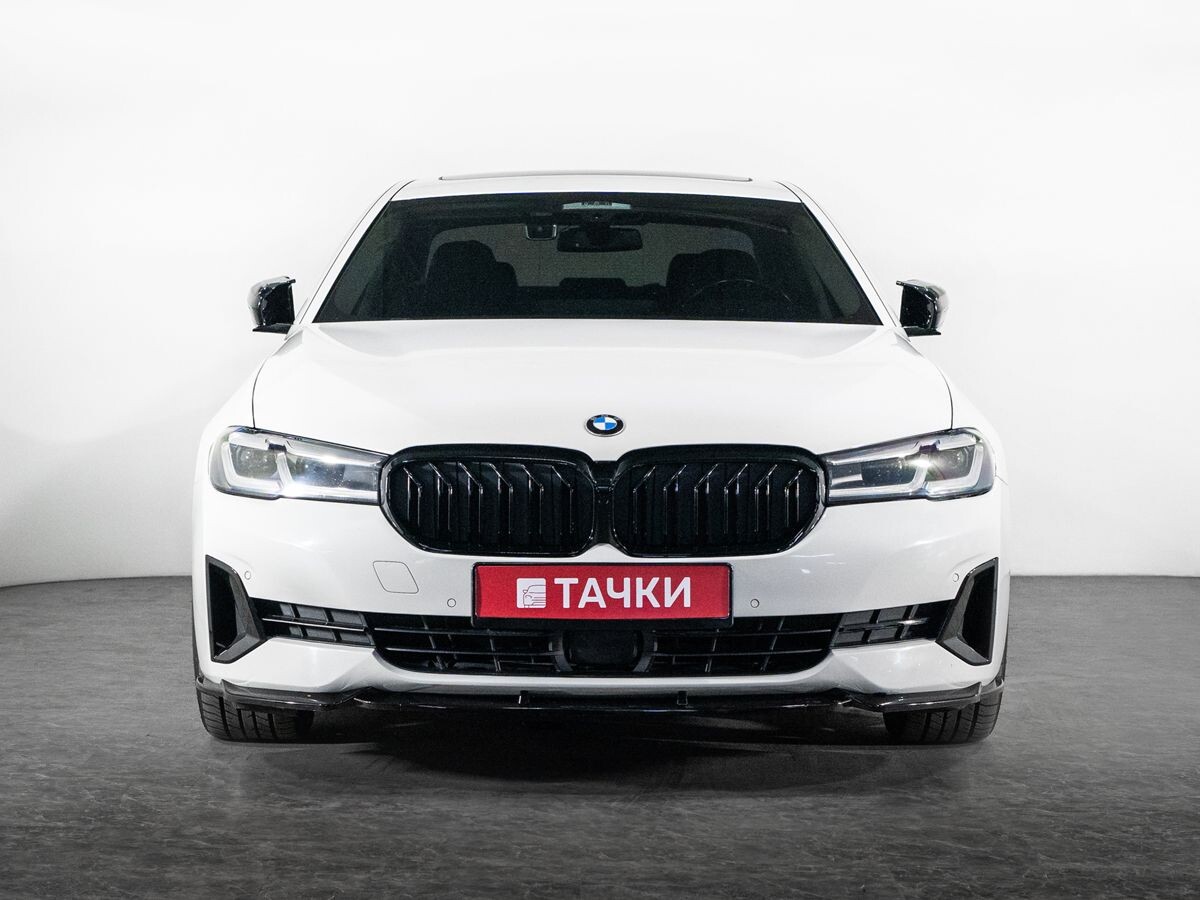 BMW 5-Series 2020 - фото автомобиля