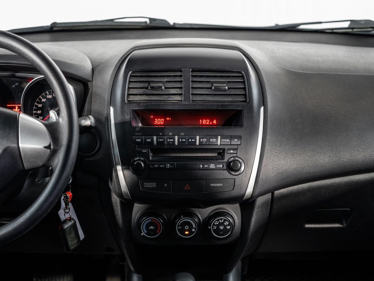 Mitsubishi ASX 2012 - фото автомобиля