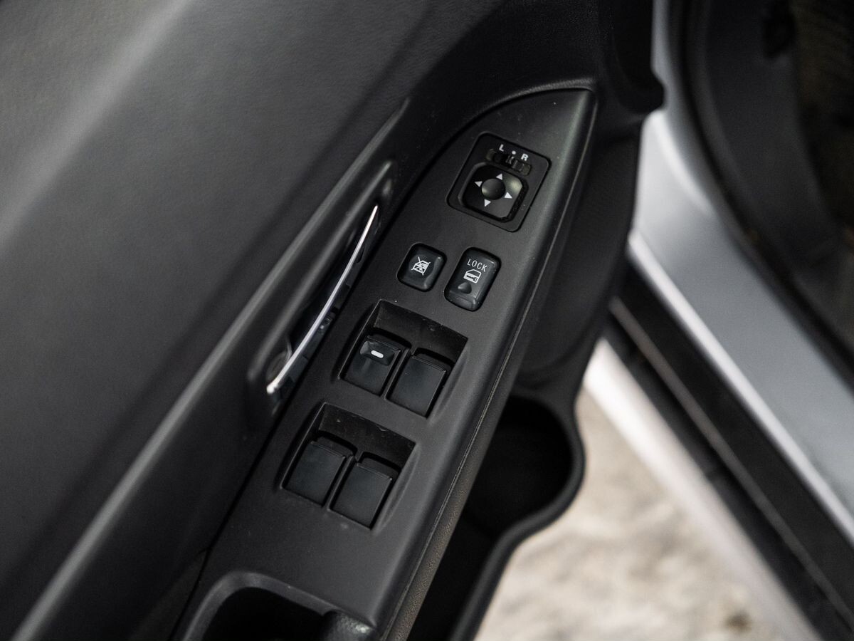 Mitsubishi ASX 2012 - фото автомобиля
