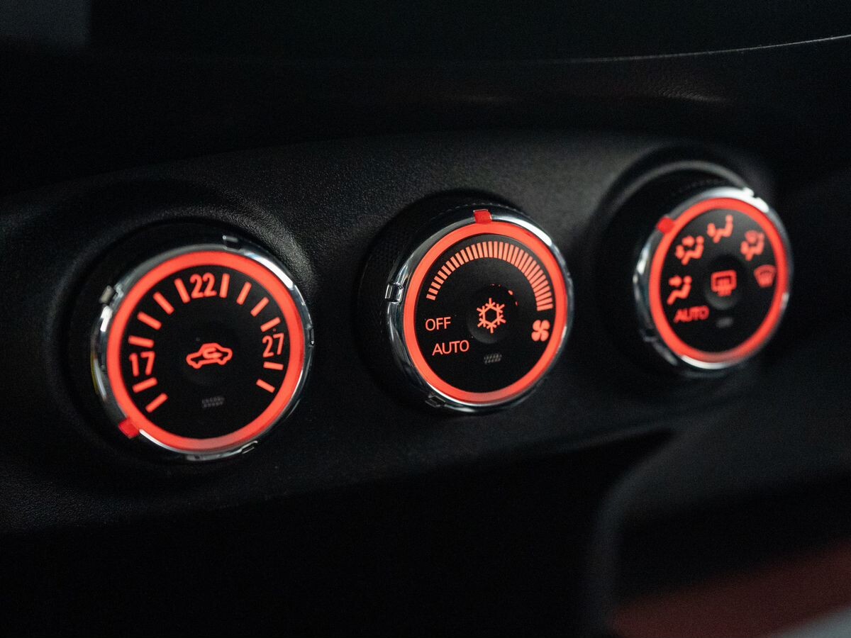 Peugeot 4007 2011 - фото автомобиля