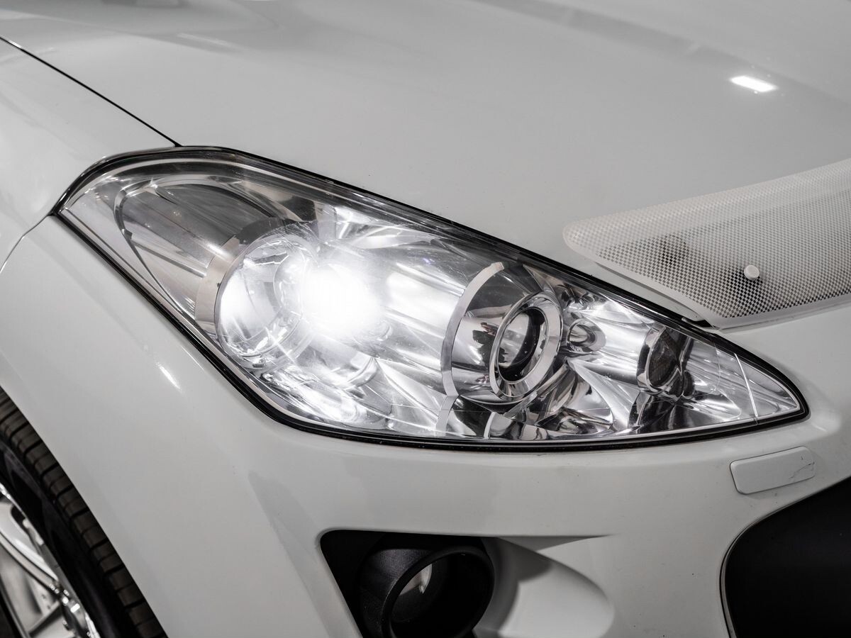 Peugeot 4007 2011 - фото автомобиля
