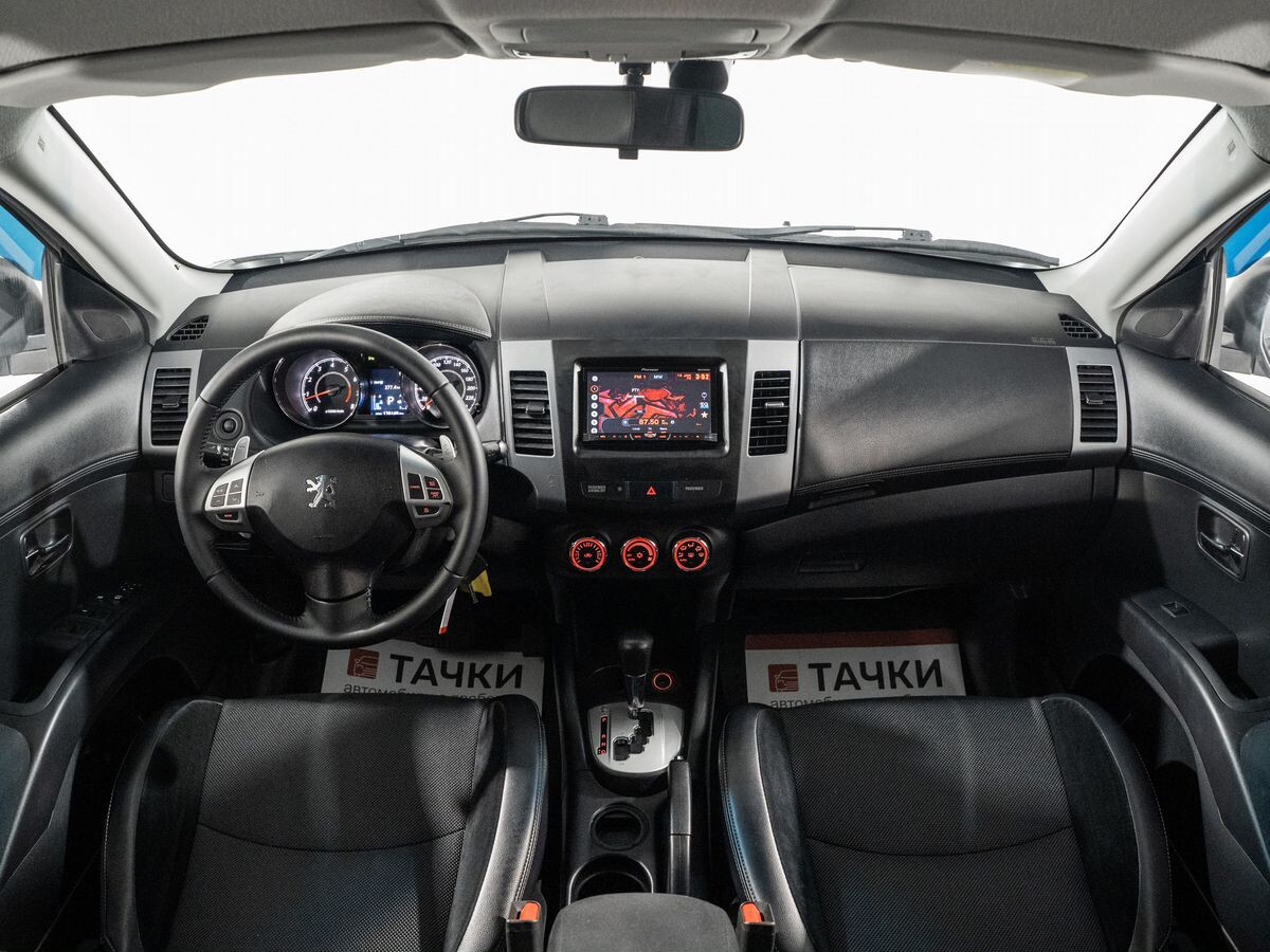 Peugeot 4007 2011 - фото автомобиля