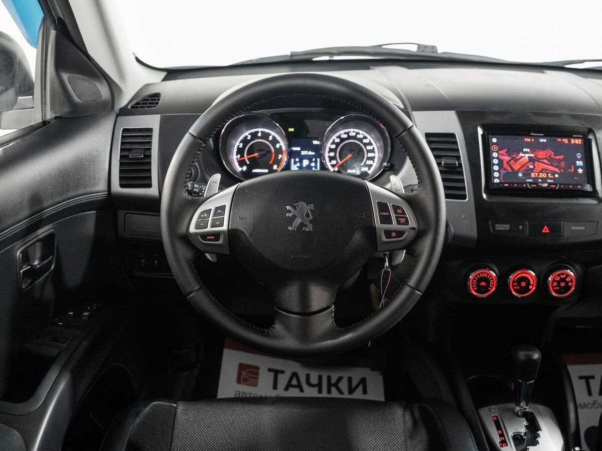 Peugeot 4007 2011 - фото автомобиля