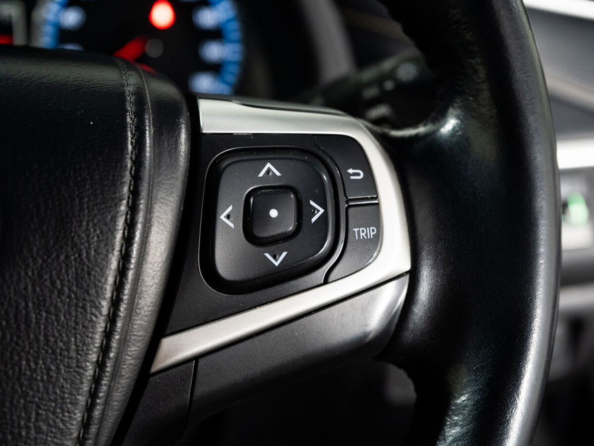 Toyota Harrier 2014 - фото автомобиля