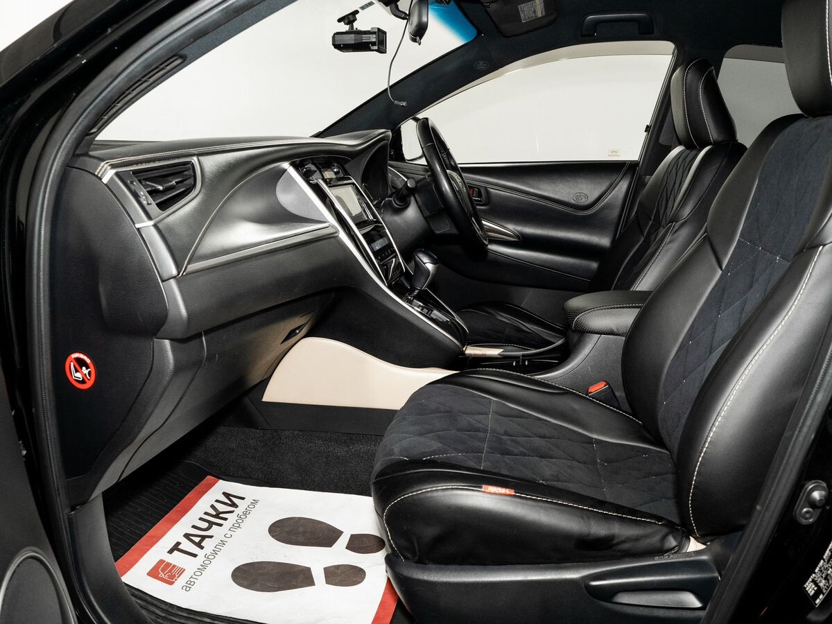 Toyota Harrier 2014 - фото автомобиля