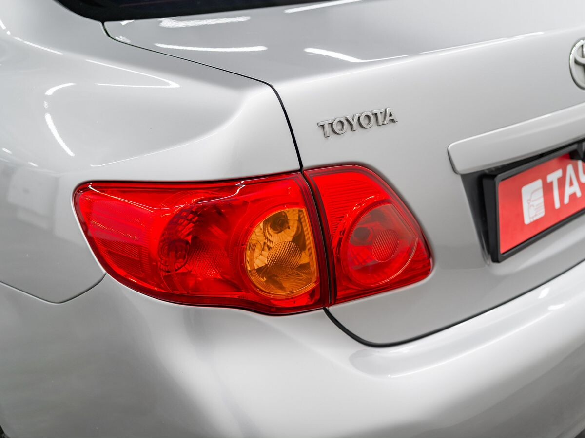 Toyota Corolla 2008 - фото автомобиля