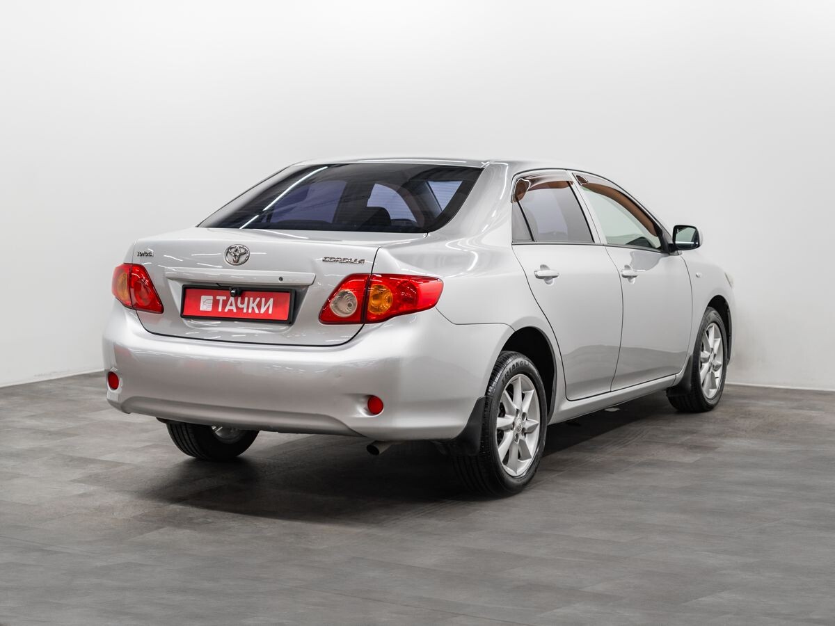 Toyota Corolla 2008 - фото автомобиля
