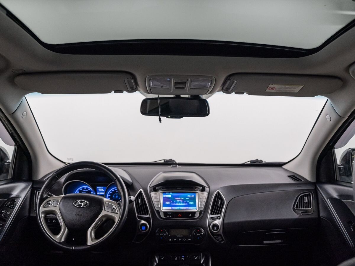 Hyundai ix35 2012 - фото автомобиля