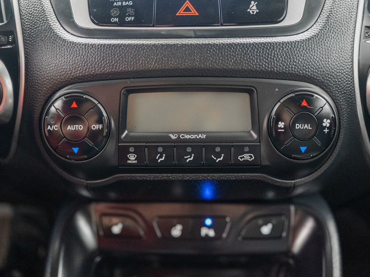 Hyundai ix35 2012 - фото автомобиля