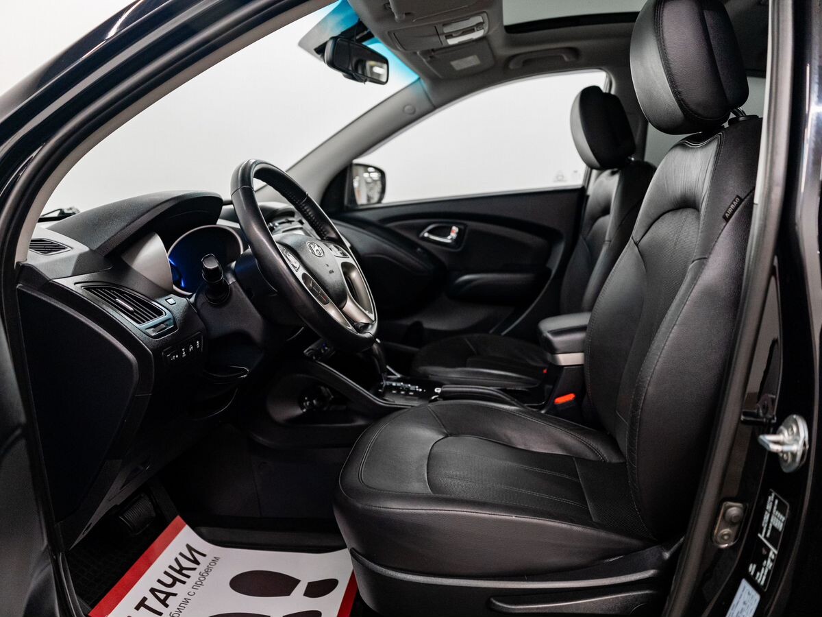 Hyundai ix35 2012 - фото автомобиля