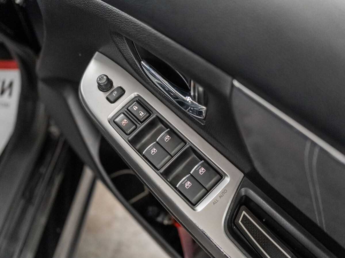 Subaru Levorg 2016 - фото автомобиля