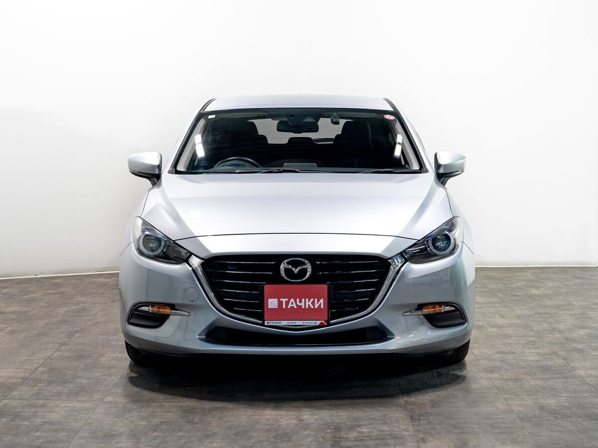 Mazda Axela 2018 - фото автомобиля