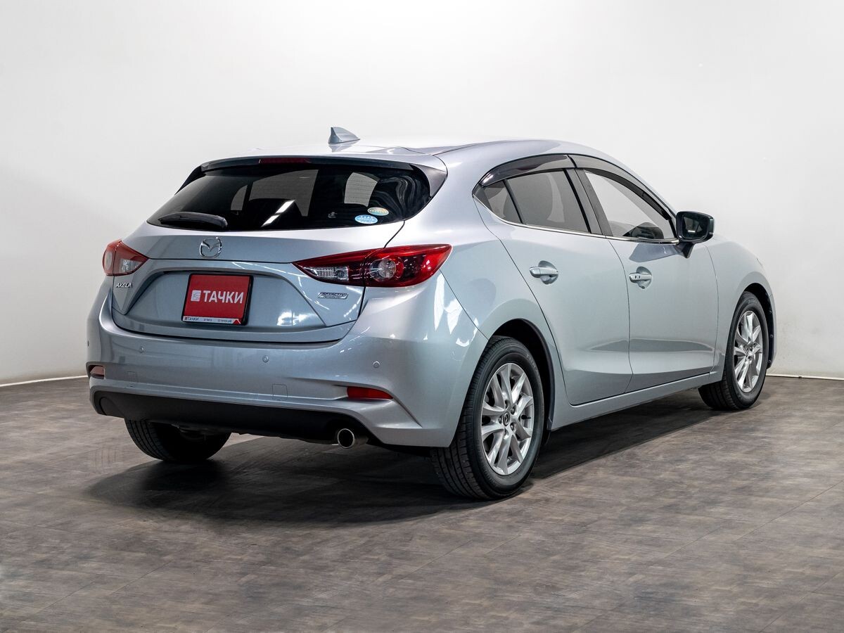 Mazda Axela 2018 - фото автомобиля