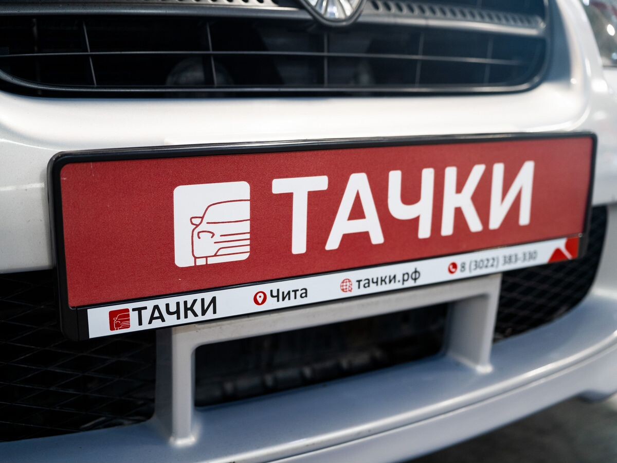 Nissan Avenir 2000 - фото автомобиля