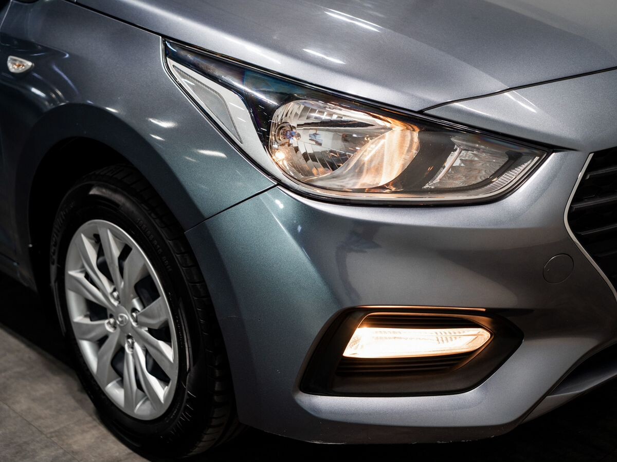 Hyundai Solaris 2017 - фото автомобиля