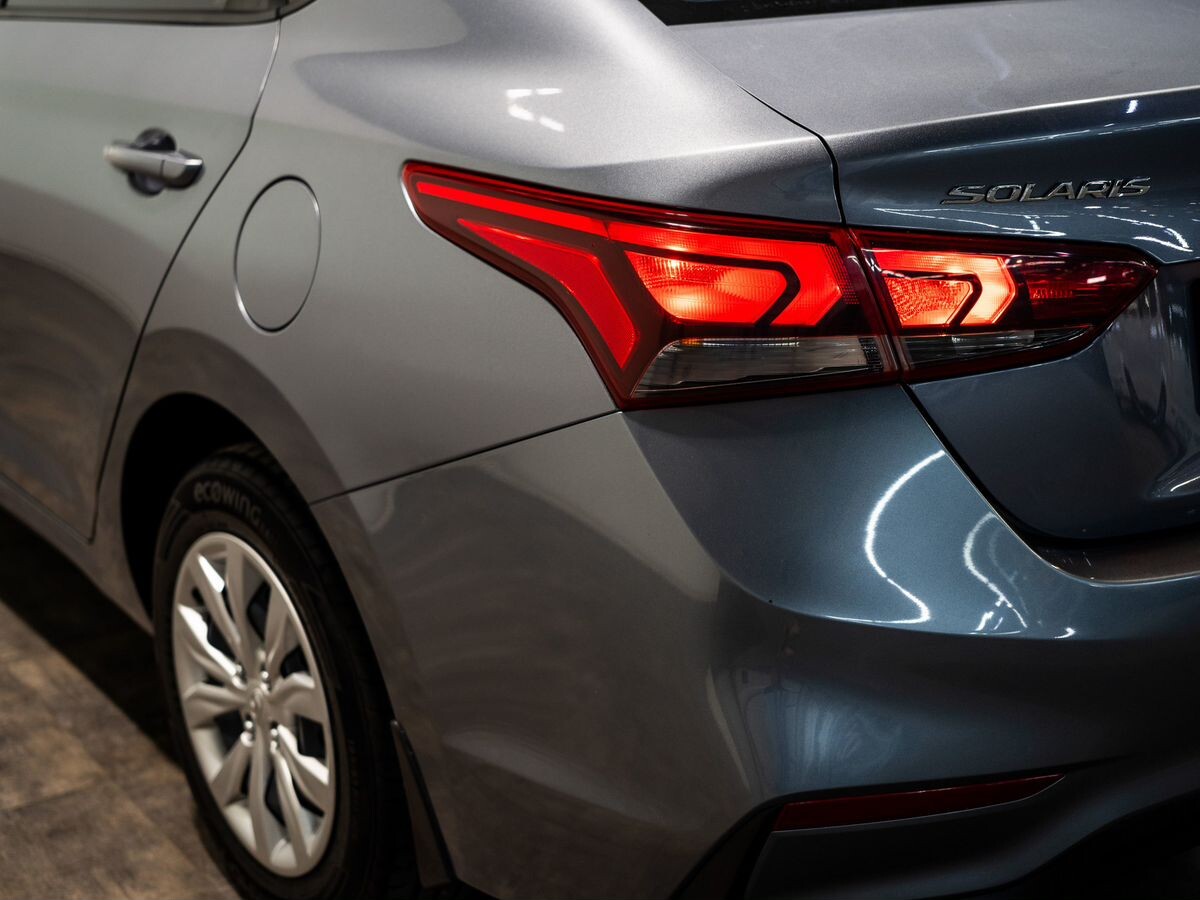 Hyundai Solaris 2017 - фото автомобиля