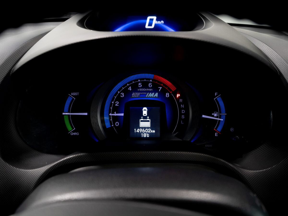 Honda Insight 2010 - фото автомобиля