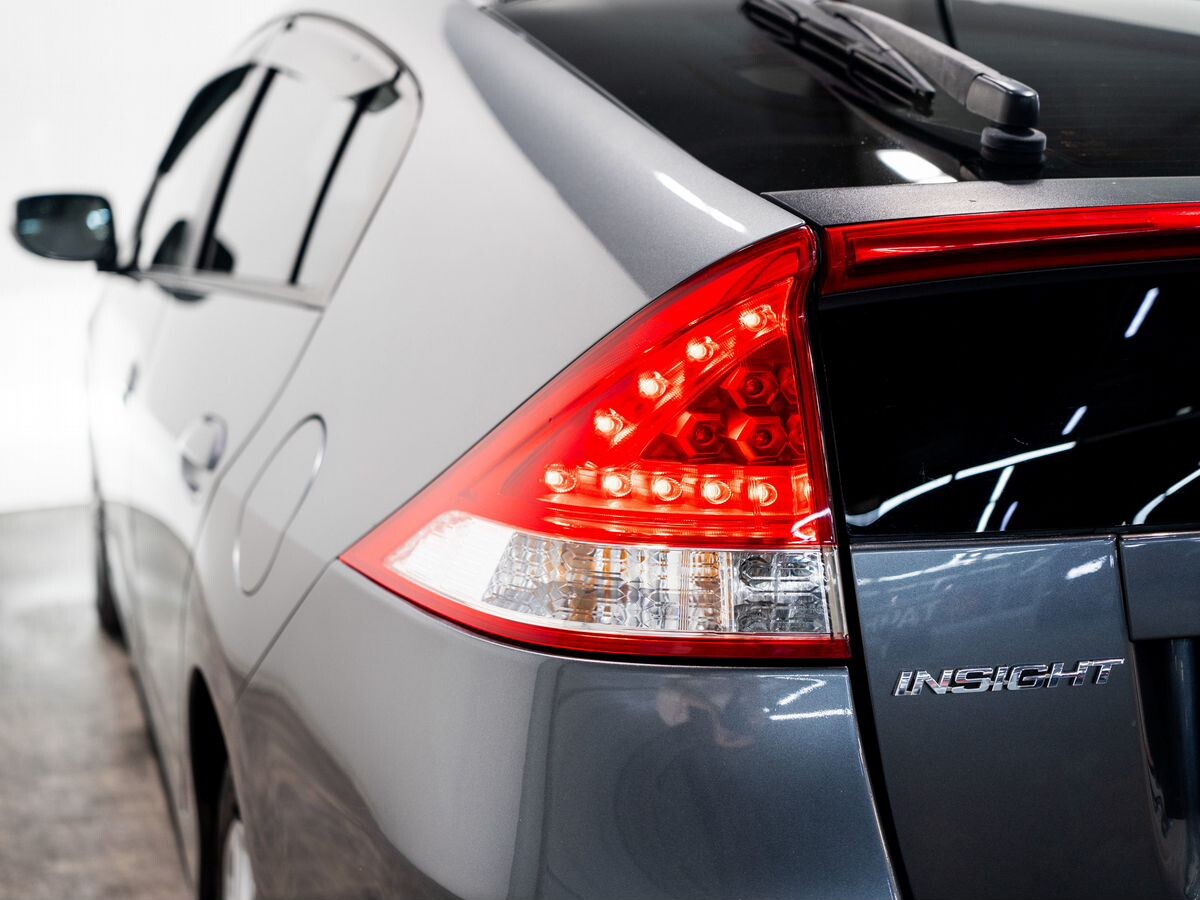 Honda Insight 2010 - фото автомобиля