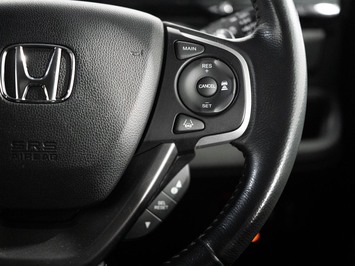 Honda Stepwgn 2017 - фото автомобиля
