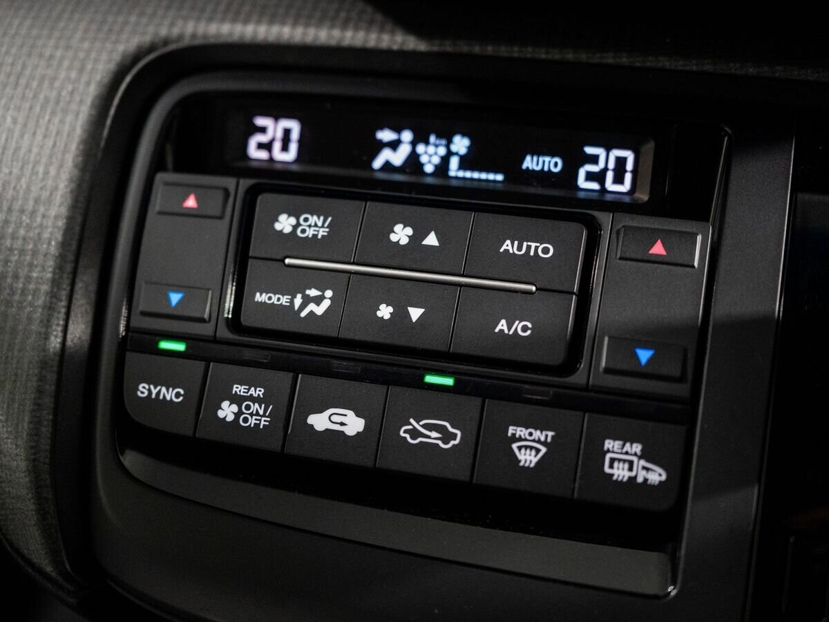 Honda Stepwgn 2017 - фото автомобиля