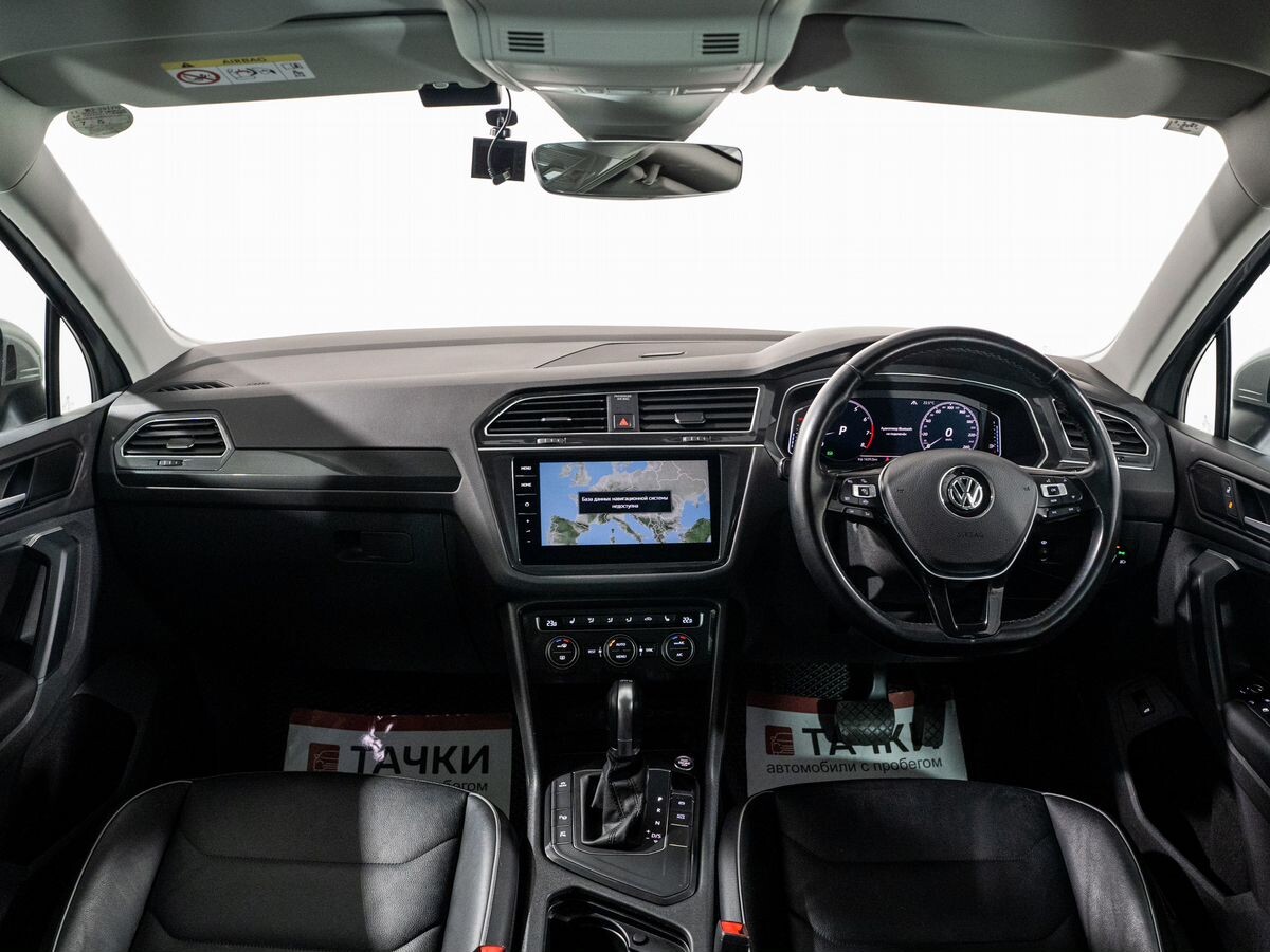 Volkswagen Tiguan 2019 - фото автомобиля