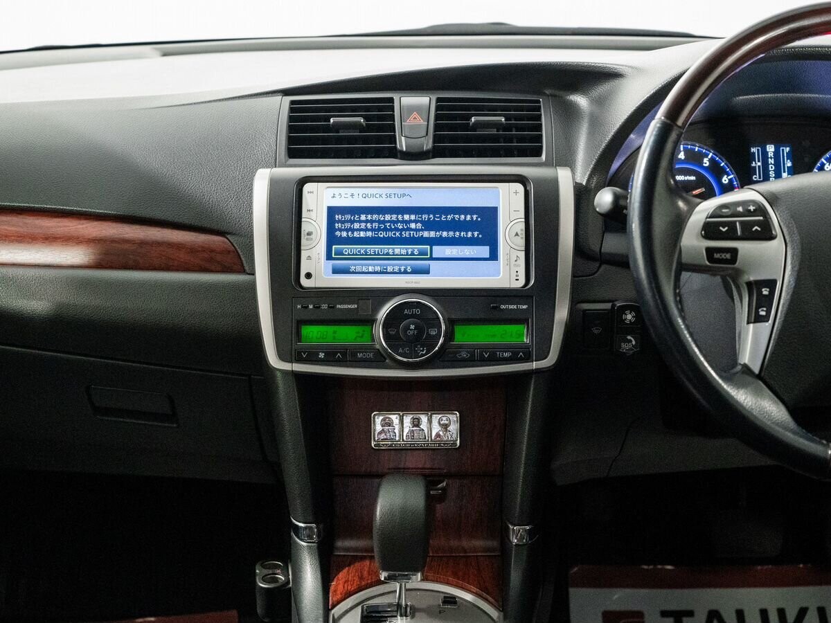 Toyota Premio 2012 - фото автомобиля