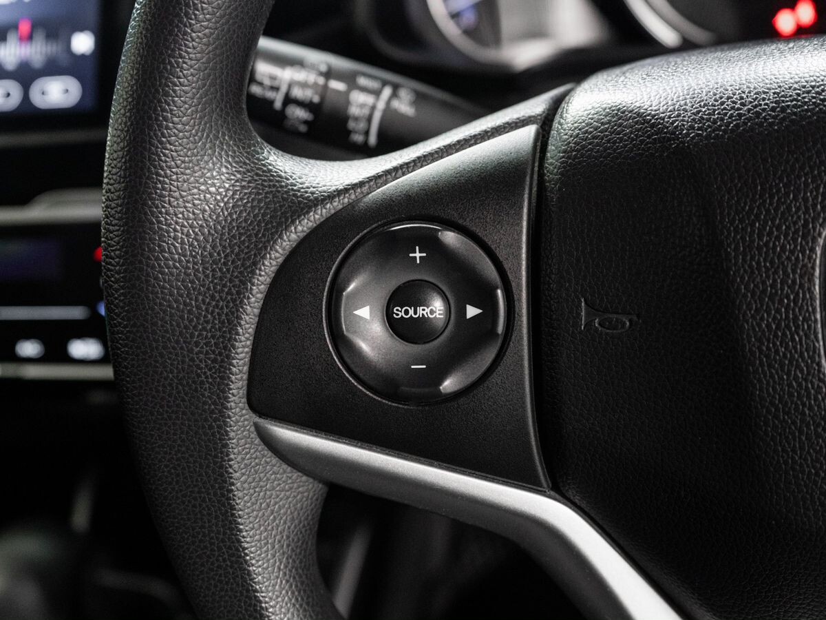Honda Fit 2013 - фото автомобиля