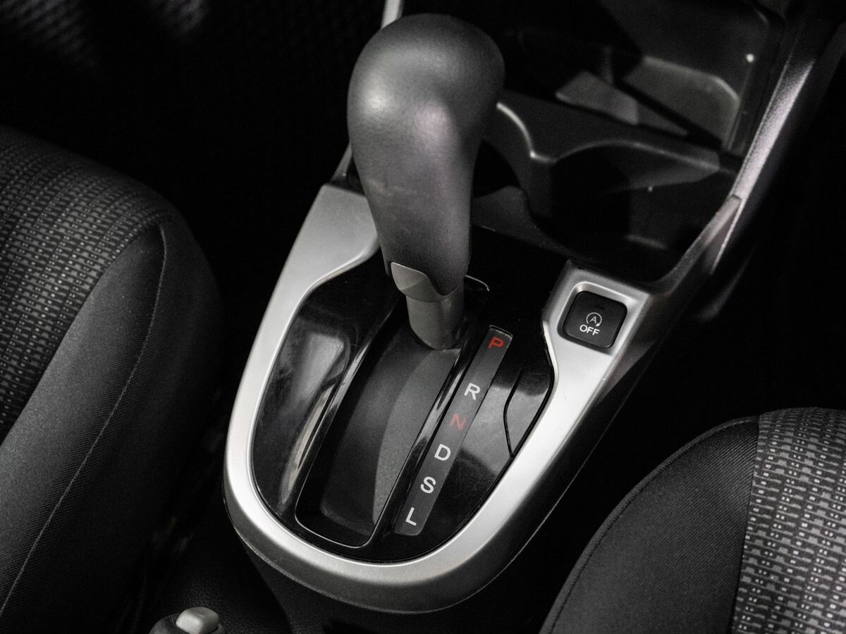 Honda Fit 2013 - фото автомобиля