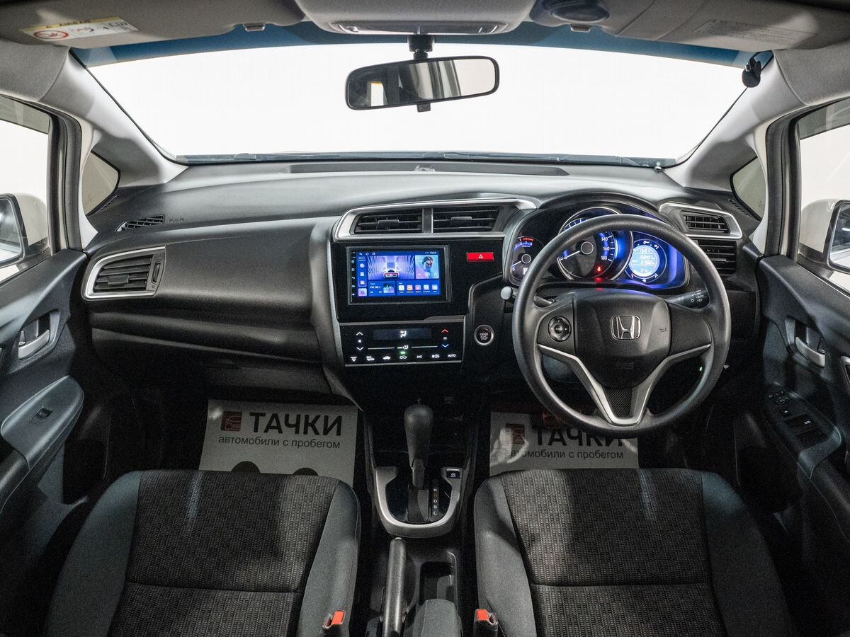 Honda Fit 2013 - фото автомобиля